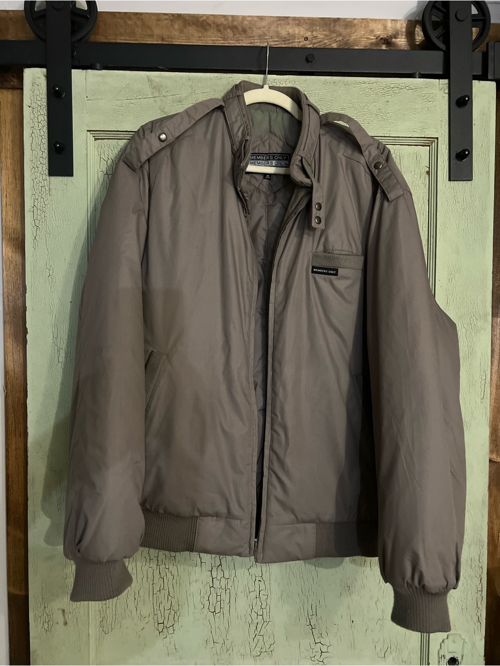 Vintage 90s Members Only Men's Size M Taupe Zip Bomber Windbreaker Jacket